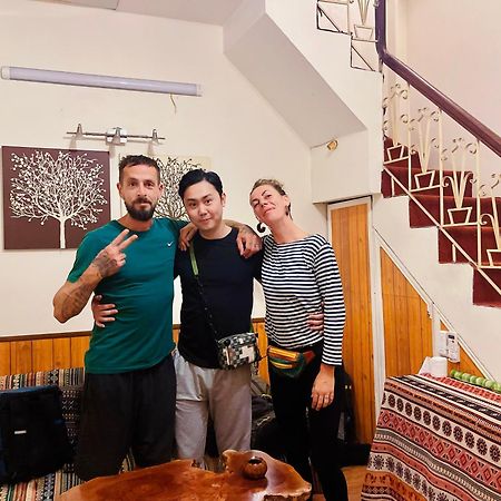 Happy Old House 1738 Apartment Ханой Екстериор снимка