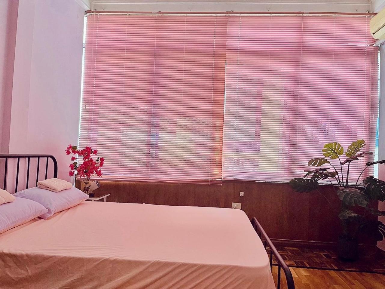 Happy Old House 1738 Apartment Ханой Екстериор снимка